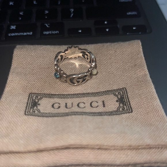 Gucci Double G Mother of Pearl Ring - Picture 2 of 3